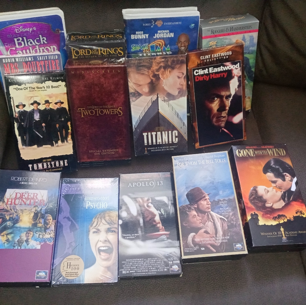 14 CLASSIC VHS TAPES